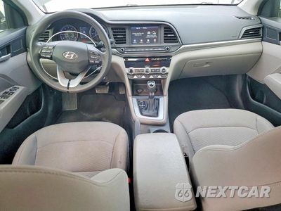 Zdjęcie 8 z 12 samochodu: 2020 HYUNDAI ELANTRA SEL VIN:5NPD84LF9LH561418 - miniatura