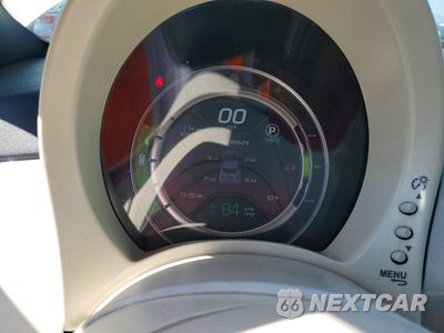 Zdjęcie 9 z 12 samochodu: 2019 FIAT 500 ELECTRIC VIN:3C3CFFGE5KT686322 - miniatura