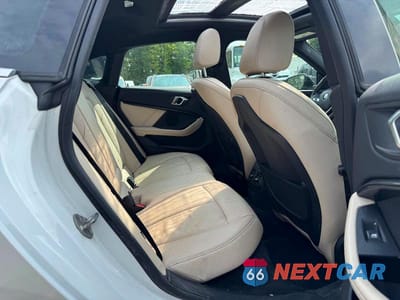 Zdjęcie 10 z 14 samochodu: 2021 BMW 228XI VIN:WBA73AK02M7J79970 - miniatura