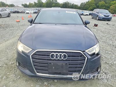 Piąte zdjęcie samochodu w środku: 2017 AUDI A3 PREMIUM VIN:WAUAUGFF6H1067251 - miniatura