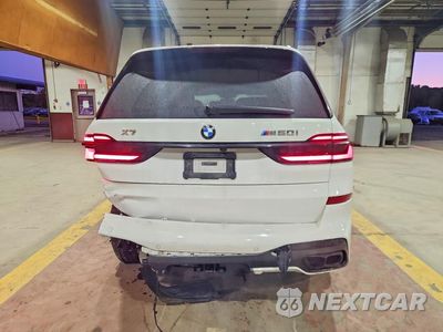 Zdjęcie 6 z 13 samochodu: 2025 BMW X7 M60I VIN:5UX33EM09S9W47716 - miniatura