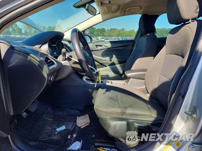 Zdjęcie 7 z 12 samochodu: 2018 CHEVROLET CRUZE LS VIN:1G1BC5SM8J7141719 - miniatura