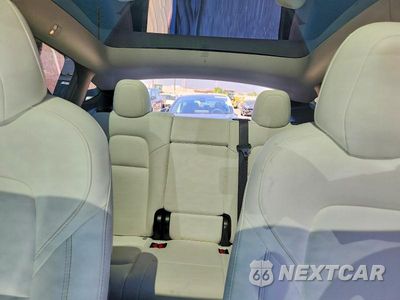 Zdjęcie 10 z 14 samochodu: 2020 TESLA MODEL Y VIN:5YJYGDEE7LF040527 - miniatura