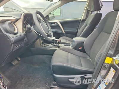 Zdjęcie 7 z 12 samochodu: 2015 TOYOTA RAV4 XLE VIN:JTMRFREV5FD102099 - miniatura