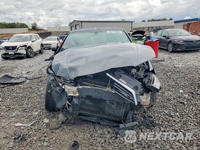 Piąte zdjęcie samochodu w środku: 2018 AUDI A3 PREMIUM VIN:WAUAUGFF9J1083921 - miniatura