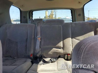 Zdjęcie 10 z 13 samochodu: 2004 CHEVROLET TAHOE C1500 VIN:1GNEC13Z94R321024 - miniatura
