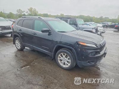Czwarte zdjęcie samochodu z boku: 2014 JEEP CHEROKEE LATITUDE VIN:1C4PJMCS2EW151541 - miniatura