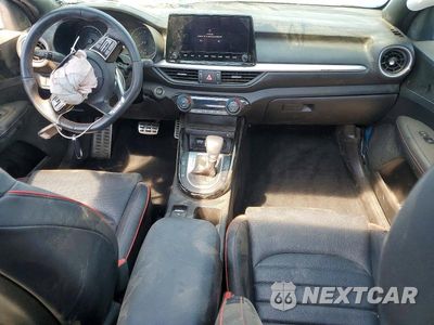 Zdjęcie 8 z 13 samochodu: 2023 KIA FORTE GT VIN:3KPF44AC5PE594617 - miniatura