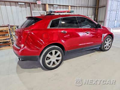 Trzecie zdjęcie samochodu z tyłu: 2016 CADILLAC SRX PREMIUM COLLECTION VIN:3GYFNDE33GS508515 - miniatura