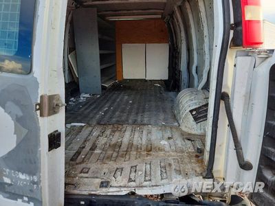 Zdjęcie 10 z 13 samochodu: 2009 GMC SAVANA G2500 VIN:1GTGG29C991107462 - miniatura