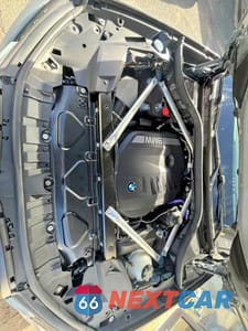 Zdjęcie 9 z 13 samochodu: 2024 BMW X7 XDRIVE40I VIN:5UX23EM05R9S83624 - miniatura