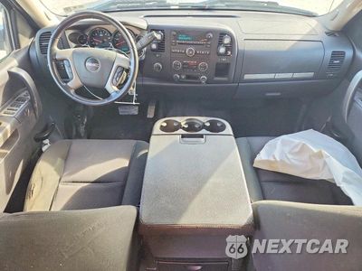 Zdjęcie 8 z 12 samochodu: 2011 GMC SIERRA K1500 SLE VIN:3GTP2VE37BG338003 - miniatura