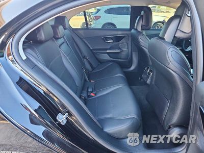 Zdjęcie 10 z 12 samochodu: 2024 MERCEDES-BENZ C 300 VIN:W1KAF4GBXRR218849 - miniatura