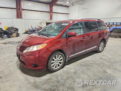 2015 TOYOTA SIENNA LE 5TDJK3DC5FS119561 - główne zdjęcie licytacji z USA - miniatura