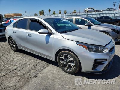 Czwarte zdjęcie samochodu z boku: 2020 KIA FORTE LXS VIN:3KPF24AD2LE192983 - miniatura