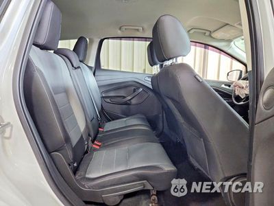 Zdjęcie 11 z 13 samochodu: 2016 FORD ESCAPE SE VIN:1FMCU9G90GUB41160 - miniatura