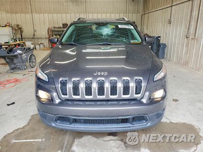 Piąte zdjęcie samochodu w środku: 2016 JEEP CHEROKEE LATITUDE VIN:1C4PJMCS4GW251045 - miniatura