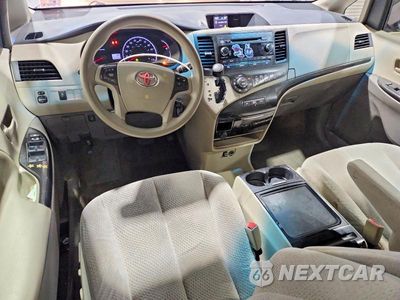 Zdjęcie 8 z 13 samochodu: 2014 TOYOTA SIENNA LE VIN:5TDKK3DC7ES433568 - miniatura