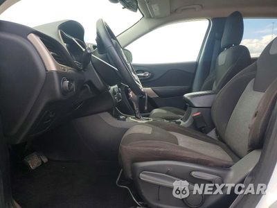 Zdjęcie 7 z 13 samochodu: 2017 JEEP CHEROKEE SPORT VIN:1C4PJMAB7HW567737 - miniatura