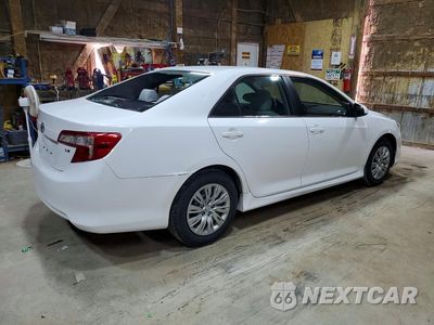 Trzecie zdjęcie samochodu z tyłu: 2014 TOYOTA CAMRY LE VIN:4T1BF1FKXEU433195 - miniatura