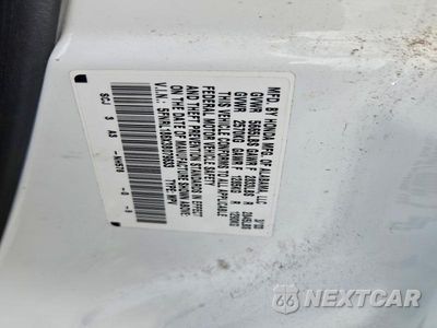Zdjęcie 13 z 13 samochodu: 2003 HONDA ODYSSEY EX VIN:5FNRL186X3B079633 - miniatura