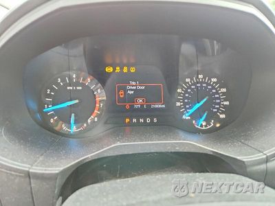 Zdjęcie 9 z 14 samochodu: 2018 FORD EDGE SE VIN:2FMPK4G9XJBB14393 - miniatura