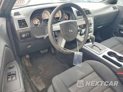 Zdjęcie 8 z 12 samochodu: 2010 DODGE CHALLENGER SE VIN:2B3CJ4DV8AH241021 - miniatura