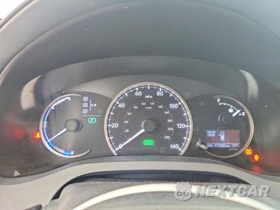 Zdjęcie 9 z 13 samochodu: 2015 LEXUS CT 200 VIN:JTHKD5BH3F2246338 - miniatura