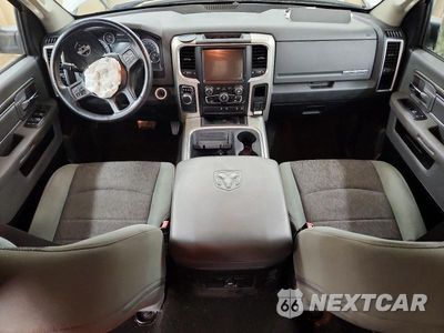 Zdjęcie 8 z 13 samochodu: 2016 RAM 1500 SLT VIN:1C6RR6LT7GS101175 - miniatura