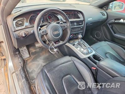 Zdjęcie 8 z 12 samochodu: 2014 AUDI RS5 VIN:WUAC6AFR5EA901473 - miniatura