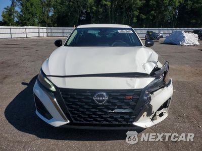 Piąte zdjęcie samochodu w środku: 2024 NISSAN ALTIMA SR VIN:1N4BL4CV6RN302848 - miniatura