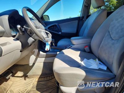 Zdjęcie 7 z 13 samochodu: 2011 TOYOTA RAV4 BASE VIN:2T3BF4DV6BW127516 - miniatura