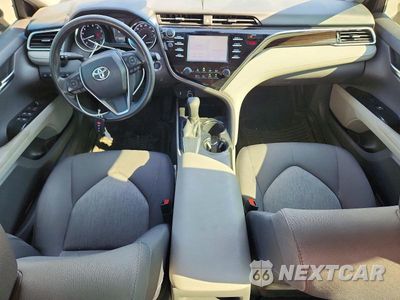 Zdjęcie 8 z 12 samochodu: 2018 TOYOTA CAMRY LE VIN:JTNB11HKXJ3004943 - miniatura