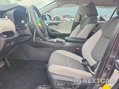 Zdjęcie 7 z 13 samochodu: 2025 TOYOTA RAV4 XLE VIN:2T3W1RFV9SW417484 - miniatura