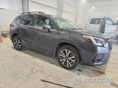 Czwarte zdjęcie samochodu z boku: 2023 SUBARU FORESTER LIMITED VIN:JF2SKANC4PH412706 - miniatura