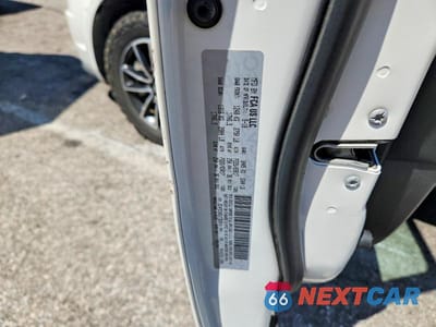 Zdjęcie 13 z 13 samochodu: 2018 DODGE JOURNEY SE VIN:3C4PDCAB3JT383814 - miniatura