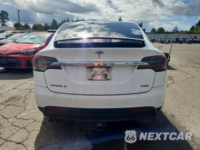 Zdjęcie 6 z 12 samochodu: 2018 TESLA MODEL X VIN:5YJXCAE26JF125996 - miniatura