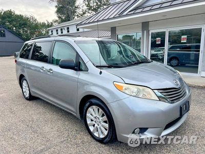 2013 TOYOTA SIENNA XLE 7-PASSENGER 5TDDK3DC2DS049138 - główne zdjęcie licytacji z USA - miniatura
