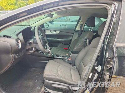Zdjęcie 7 z 13 samochodu: 2023 KIA FORTE LXS VIN:3KPF24AD8PE640990 - miniatura