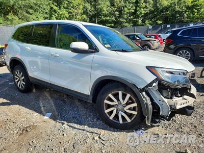 Czwarte zdjęcie samochodu z boku: 2021 HONDA PILOT EXL VIN:5FNYF6H53MB090403 - miniatura