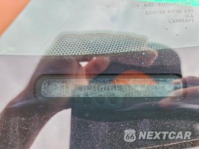 Zdjęcie 12 z 12 samochodu: 2015 TOYOTA PRIUS THREE VIN:JTDKN3DU6F0444694 - miniatura