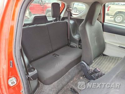 Zdjęcie 10 z 13 samochodu: 2012 SCION IQ BASE VIN:JTNJJXB01CJ021229 - miniatura