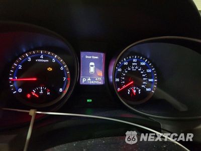 Zdjęcie 9 z 14 samochodu: 2015 HYUNDAI SANTA FE SPORT 2.4L VIN:5XYZT3LB1FG265526 - miniatura