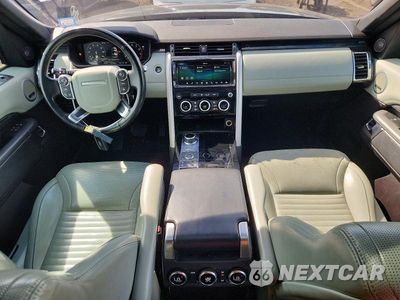 Zdjęcie 8 z 13 samochodu: 2018 LAND ROVER DISCOVERY HSE LUXURY VIN:SALRT2RV7JA073427 - miniatura