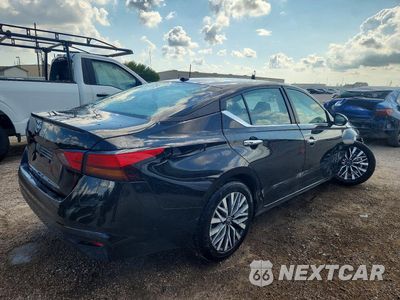 Trzecie zdjęcie samochodu z tyłu: 2025 NISSAN ALTIMA SV VIN:1N4BL4DV6SN323185 - miniatura