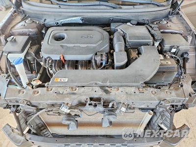 Zdjęcie 11 z 13 samochodu: 2017 HYUNDAI SONATA SPORT VIN:5NPE34AF9HH489343 - miniatura