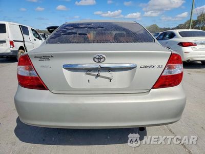 Zdjęcie 6 z 12 samochodu: 2002 TOYOTA CAMRY XLE VIN:4T1BE32K02U540918 - miniatura