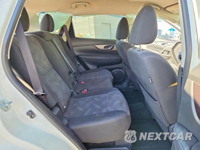 Zdjęcie 11 z 14 samochodu: 2016 NISSAN ROGUE SV VIN:KNMAT2MT2GP729873 - miniatura