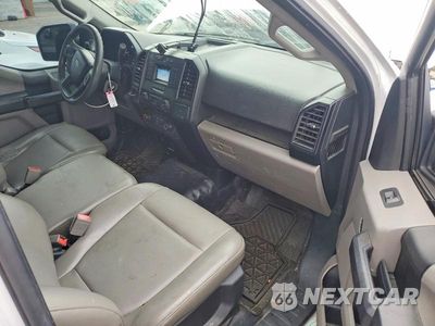 Zdjęcie 8 z 12 samochodu: 2018 FORD F150 VIN:1FTMF1CB6JKC25189 - miniatura