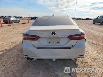 Zdjęcie 6 z 12 samochodu: 2022 TOYOTA CAMRY XSE VIN:4T1K31AK0NU044761 - miniatura